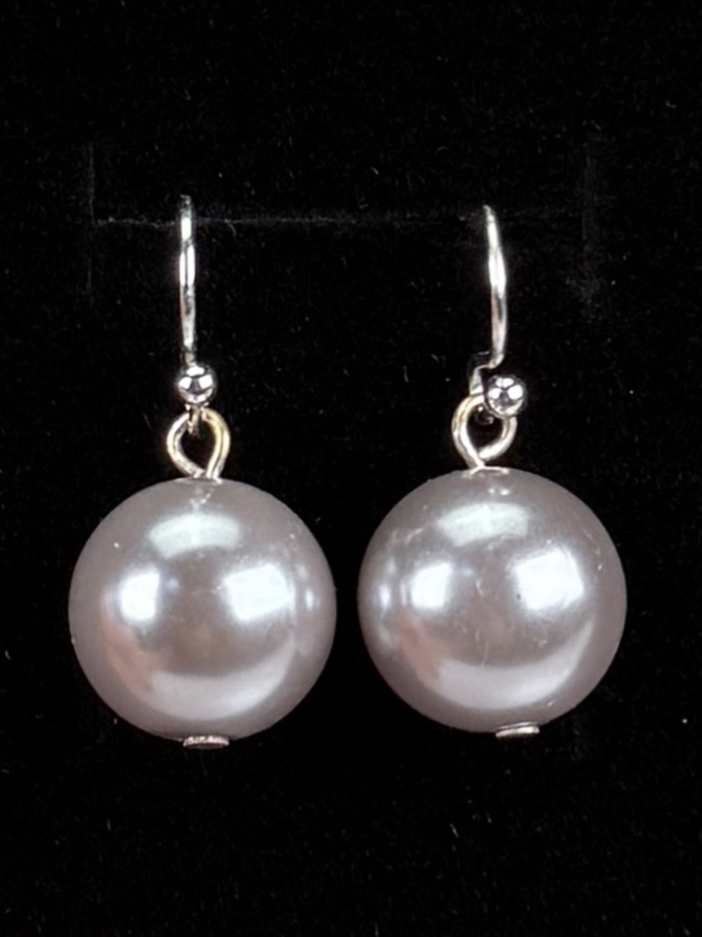 Silvertone and light grey faux pearl pierced earrings